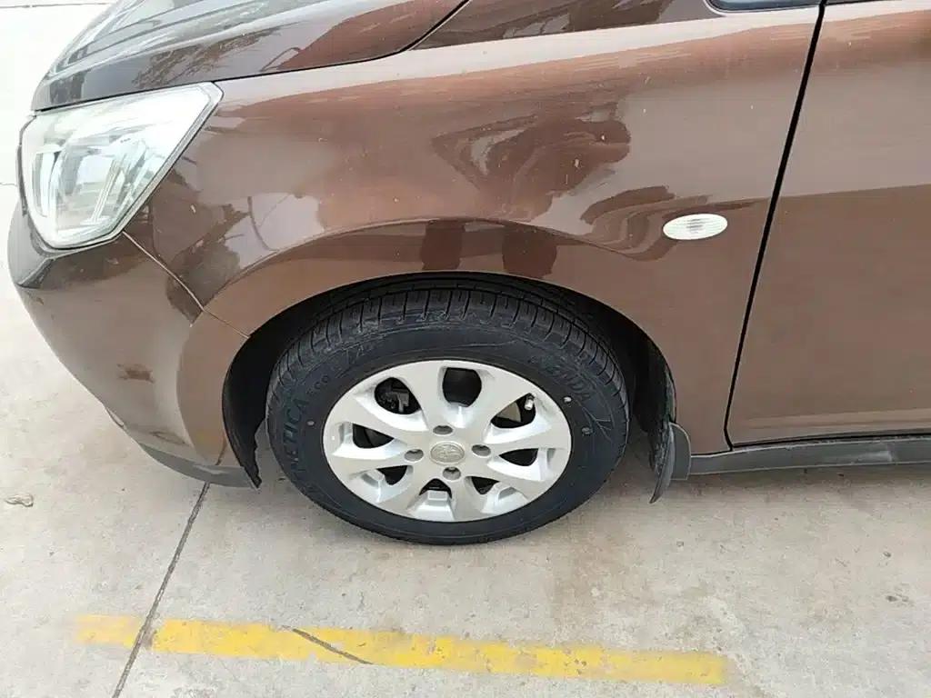 Venucia R50 2016 1.6L Automatic Elite Edition — миниатюра 23