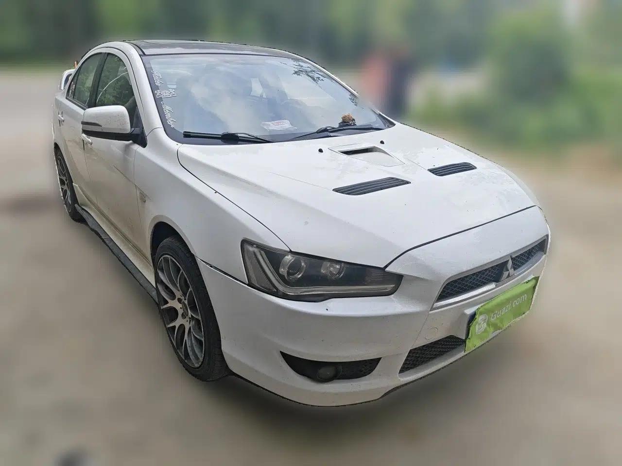 Mitsubishi Lancer EX 2011 Chasing Edition 1.8L CVT Luxury Model — миниатюра 3