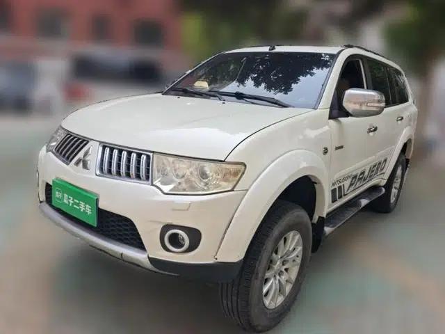 Mitsubishi Pajero Sport 2011 3.0L Luxury Navigation Edition