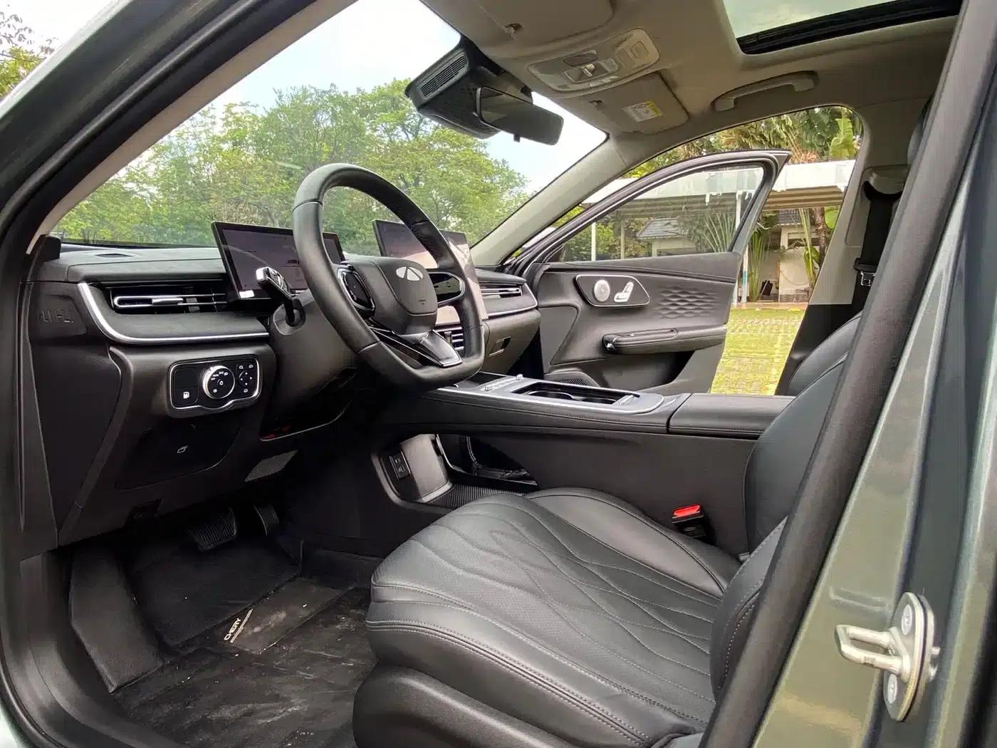 Fengyun A8L 2025 1.5TGDI 145km Luxury Edition — миниатюра 9