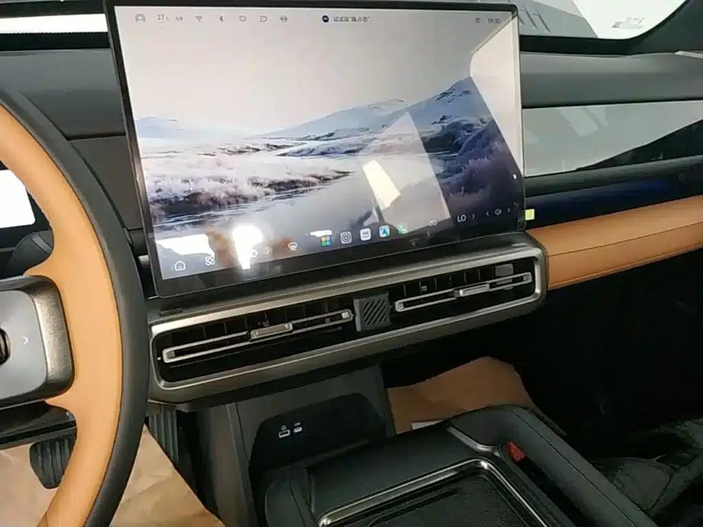 Fengyun X3L 2025 Model 215 Smart Edition — миниатюра 13