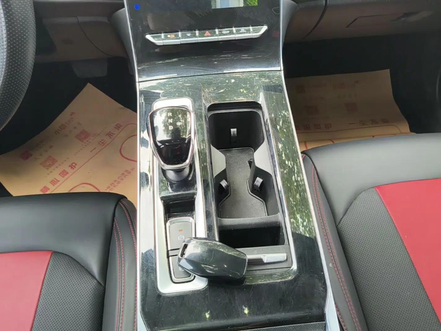 SOL Yao 2021 1.5 TGDI DCT Lightning RACE Edition — миниатюра 16