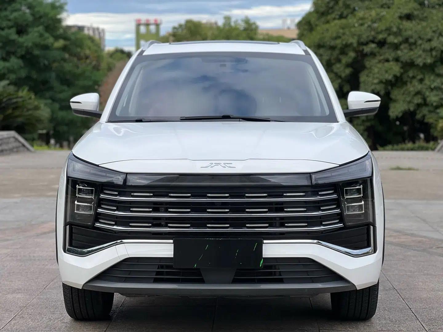 SOL X8 PLUS 2023 1.5 TGDI DCT ZhiJia Edition 5 Seats — миниатюра 13
