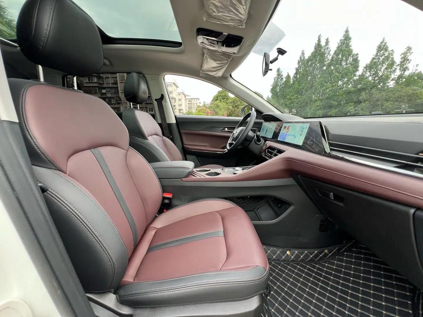SOL X8 PLUS 2023 1.5 TGDI DCT ZhiJia Edition 5 Seats — миниатюра 17