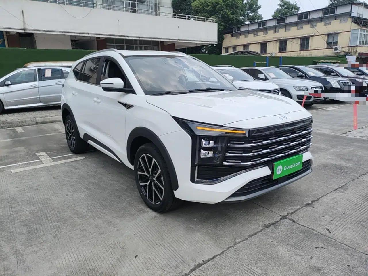 SOL X8 PLUS 2023 1.5 TGDI DCT ZhiJia Edition 5 Seats — миниатюра 3