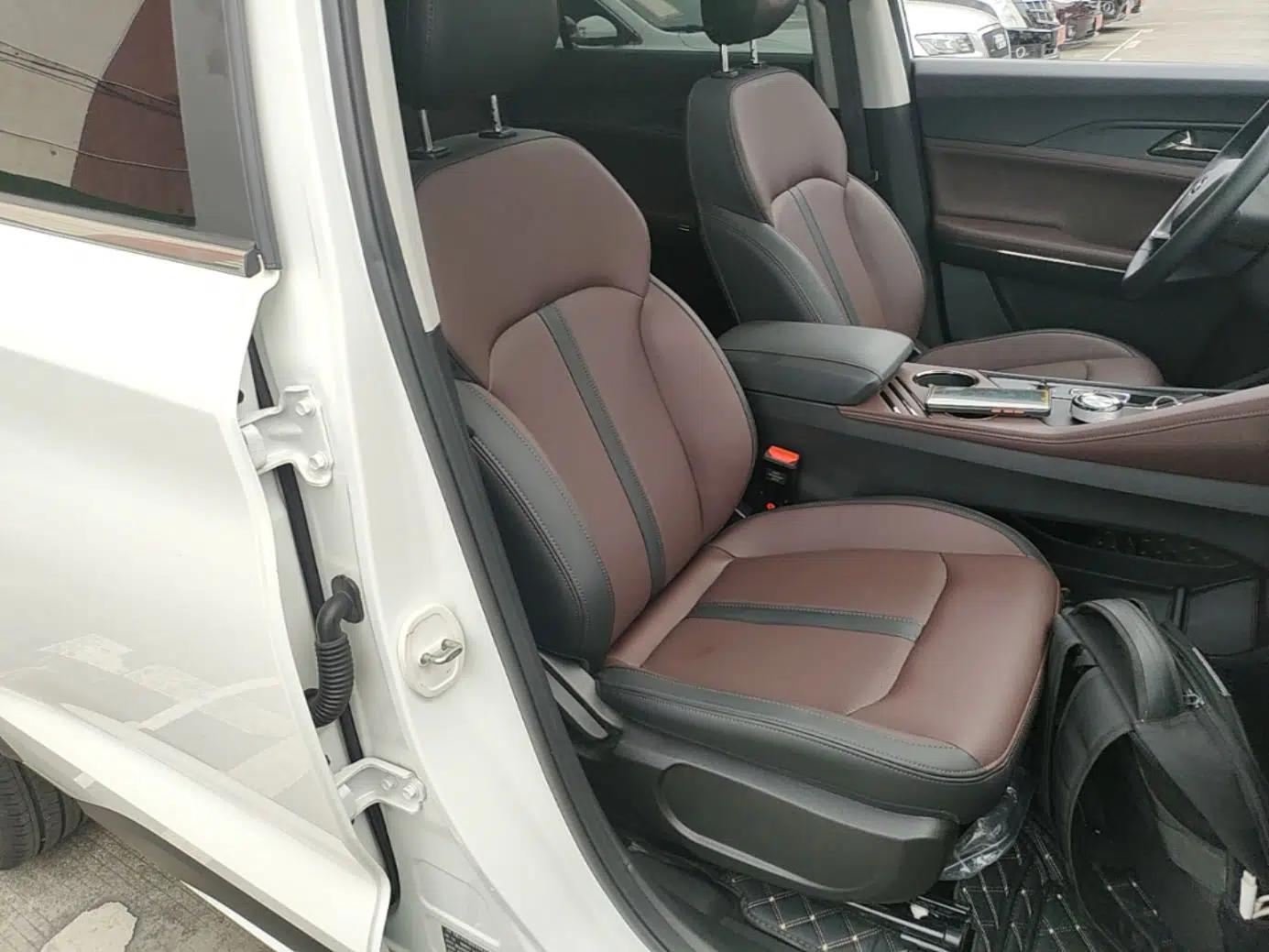 SOL X8 PLUS 2023 1.5 TGDI DCT ZhiJia Edition 5 Seats — миниатюра 28