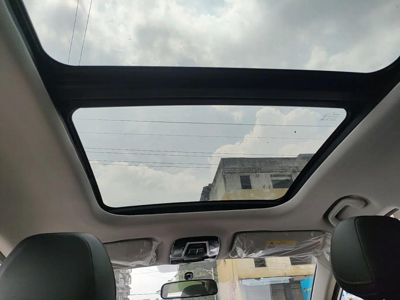 SOL X8 PLUS 2023 1.5 TGDI DCT ZhiJia Edition 5 Seats — миниатюра 30