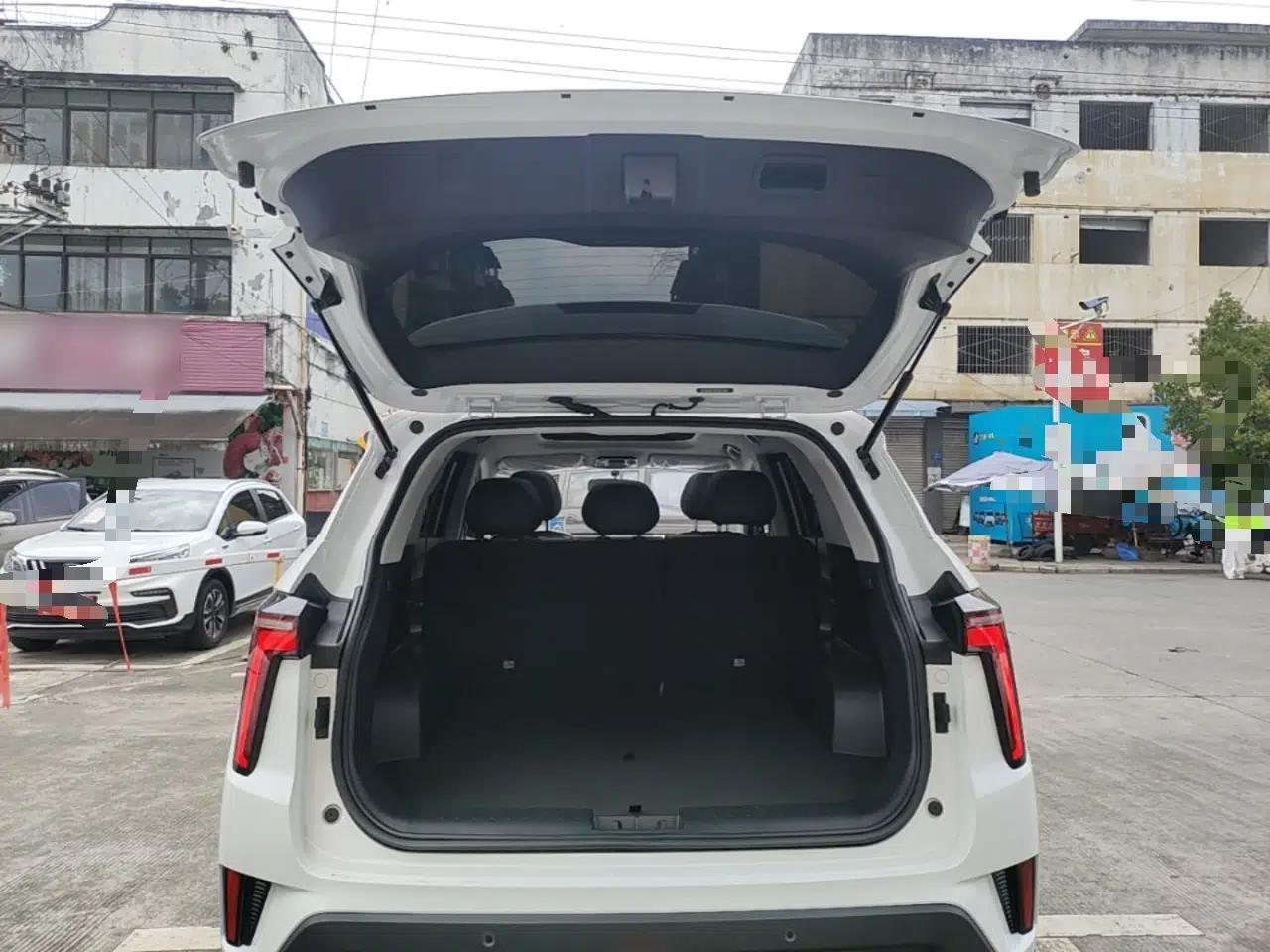 SOL X8 PLUS 2023 1.5 TGDI DCT ZhiJia Edition 5 Seats — миниатюра 31