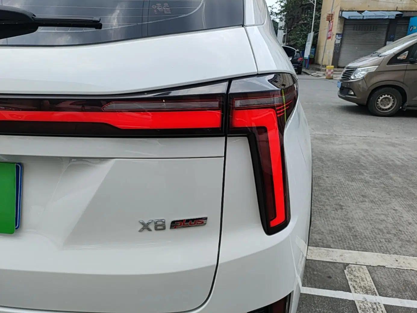 SOL X8 PLUS 2023 1.5 TGDI DCT ZhiJia Edition 5 Seats — миниатюра 9