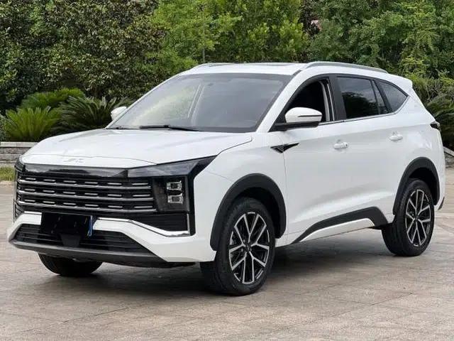 SOL X8 PLUS 2023 1.5 TGDI DCT ZhiJia Edition 5 Seats