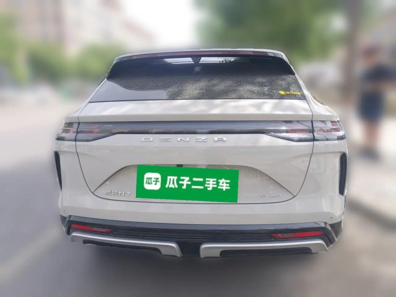 Denza N7 2024 630 All-Wheel Drive Intelligent Driving Max Edition — миниатюра 5