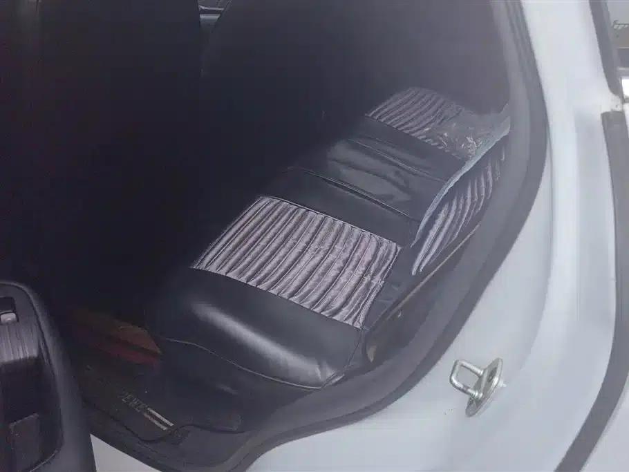 Roewe RX3 2021 PRO 1.6L Manual Flagship Edition — миниатюра 11