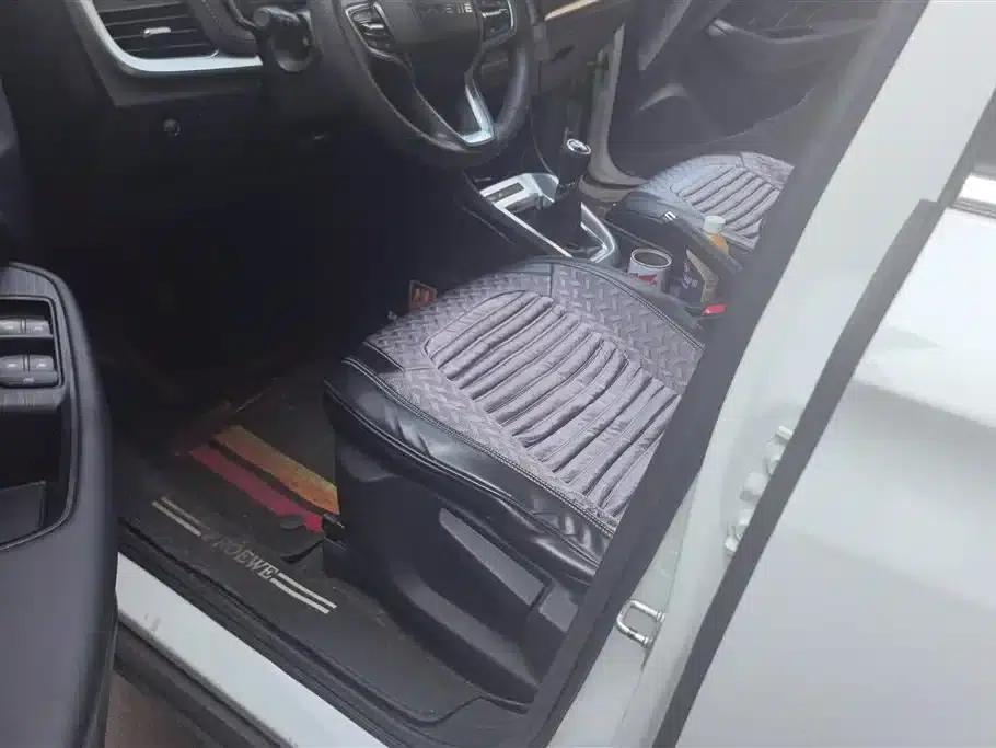Roewe RX3 2021 PRO 1.6L Manual Flagship Edition — миниатюра 9