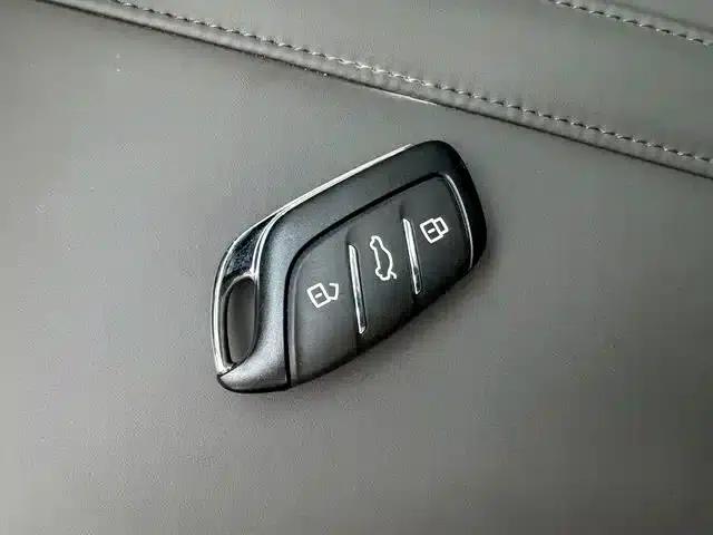 Roewe D6 2025 450km Premium Edition — миниатюра 18