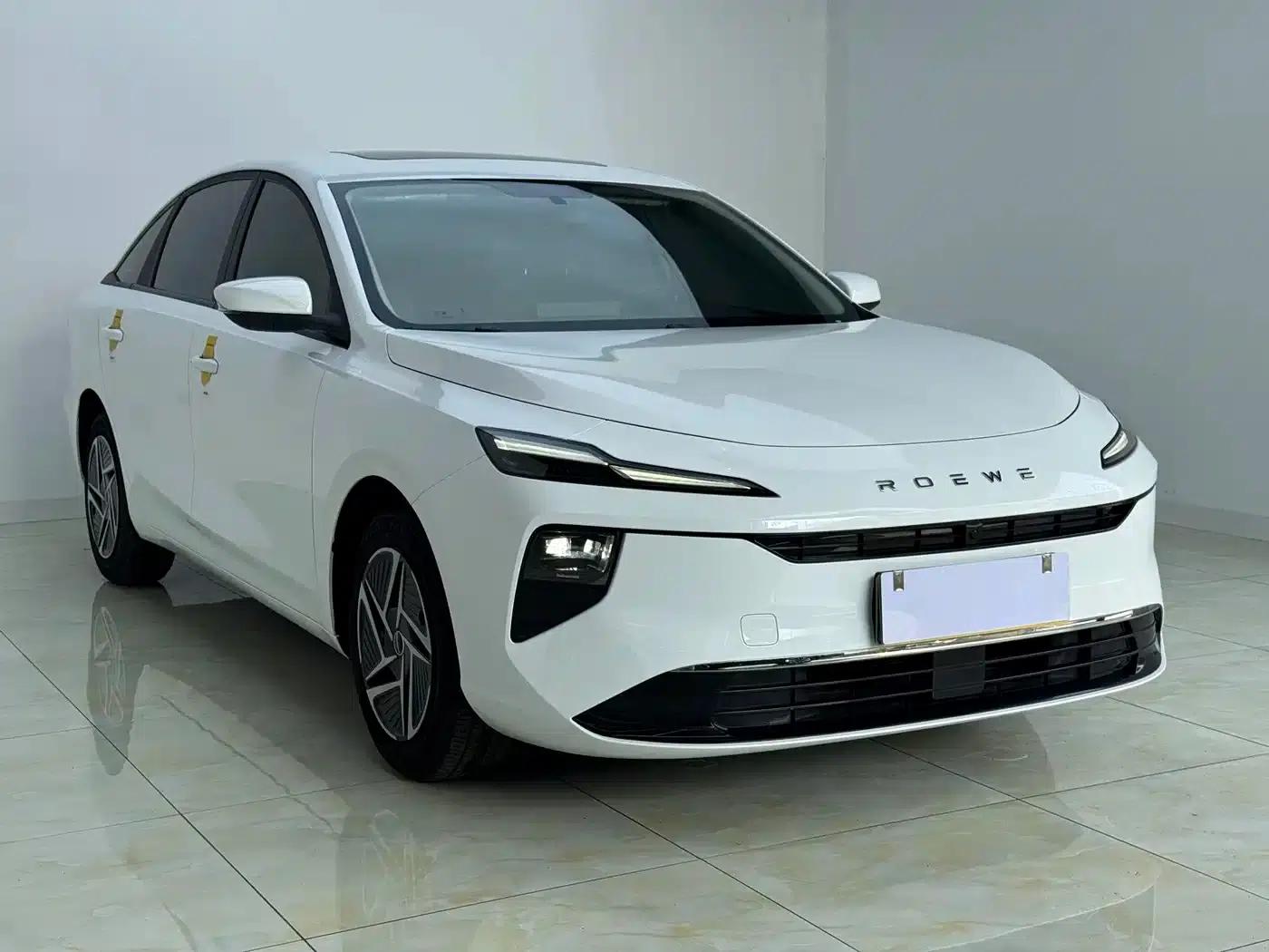 Roewe D6 2025 450km Premium Edition — миниатюра 3