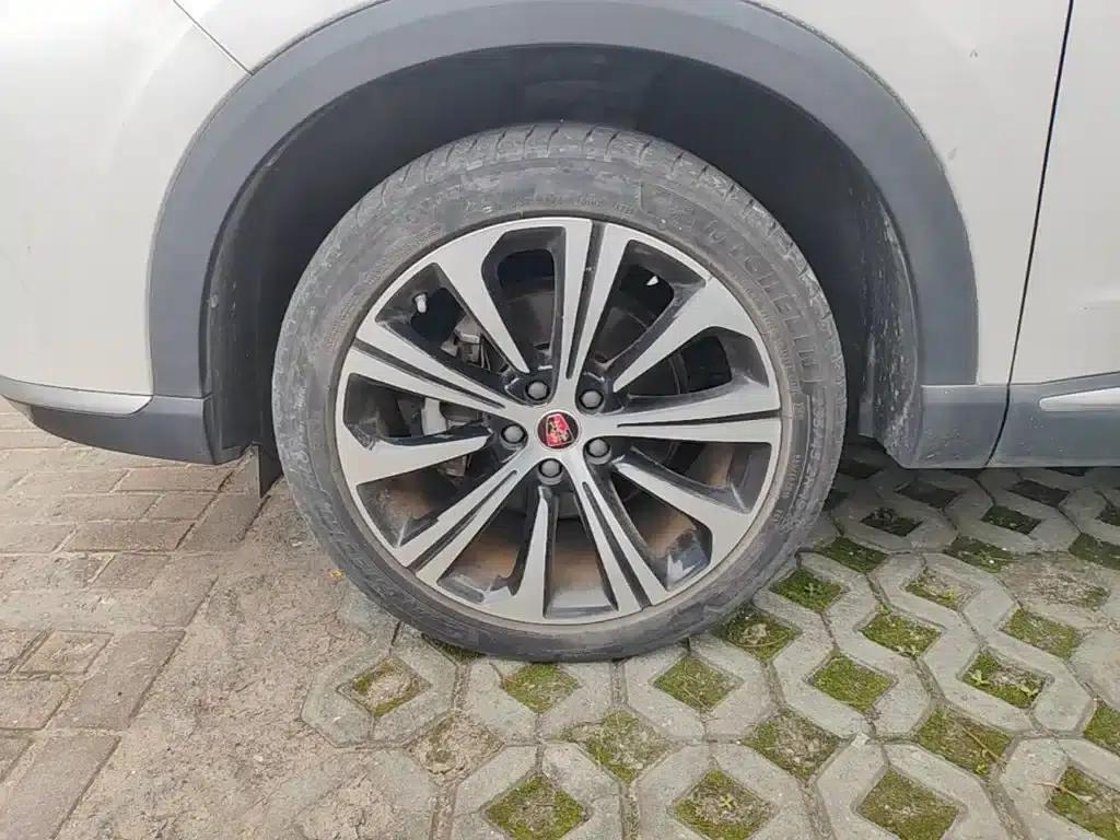 Roewe RX5 eMAX 2020 500PHEV Intelligent Cockpit Flagship Edition — миниатюра 23