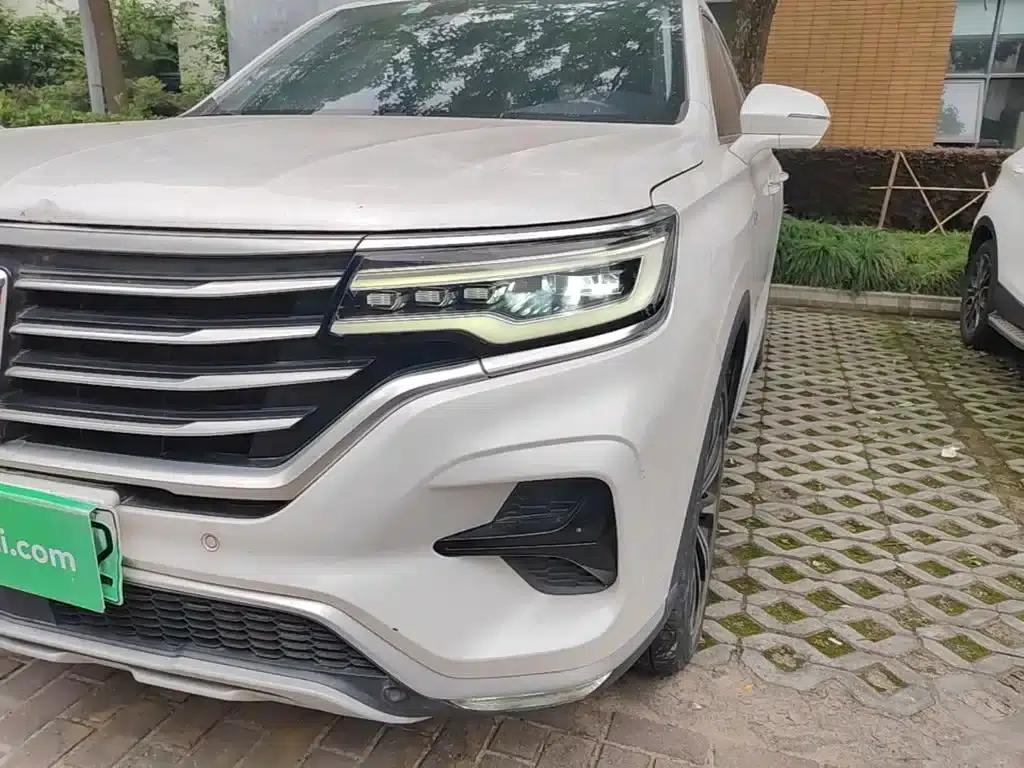 Roewe RX5 eMAX 2020 500PHEV Intelligent Cockpit Flagship Edition — миниатюра 24