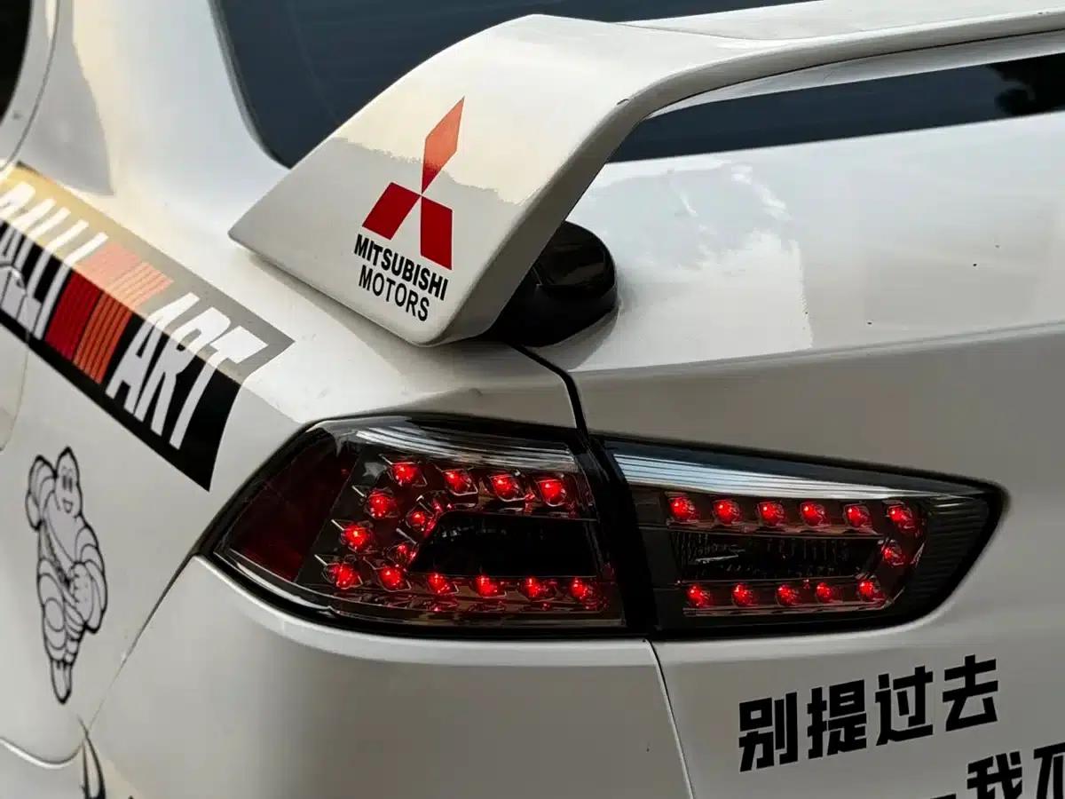 Lancer EX 2012 Luxury Edition 1.8L Manual — миниатюра 11