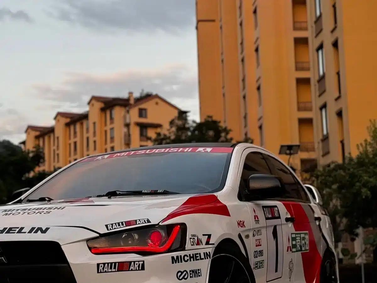 Lancer EX 2012 Luxury Edition 1.8L Manual — миниатюра 6