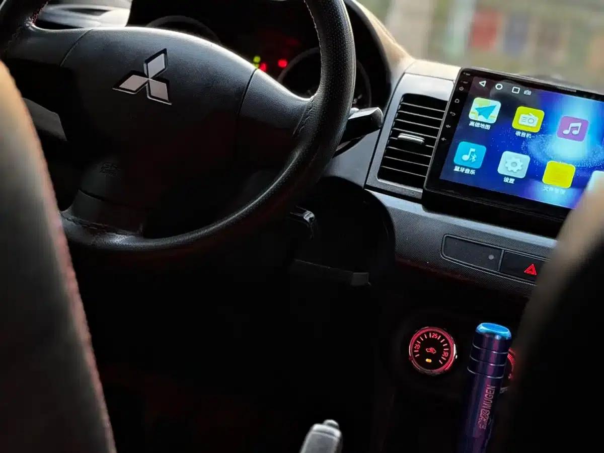 Lancer EX 2012 Luxury Edition 1.8L Manual — миниатюра 7