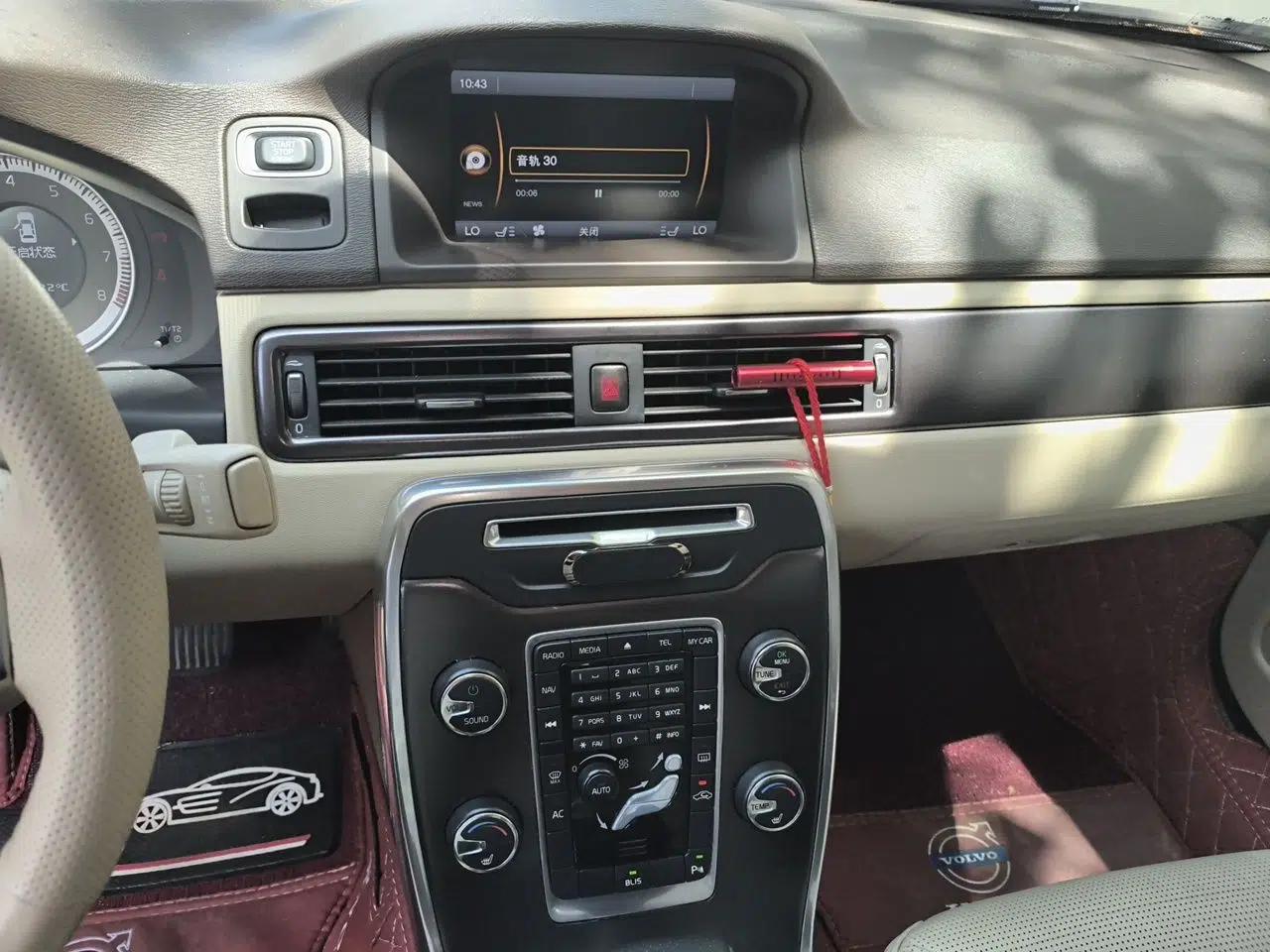 Volvo S80L 2012 2.0T T5 Luxury Edition — миниатюра 13