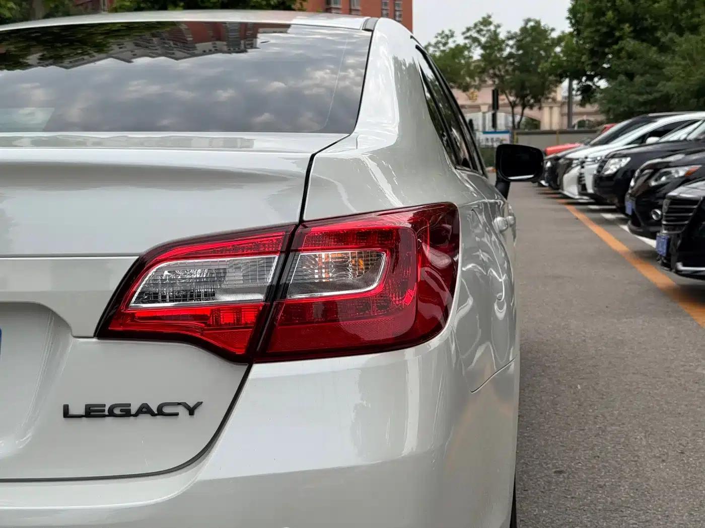 Legacy 2020 Facelift 2.5i Glory Limited Edition EyeSight — миниатюра 15