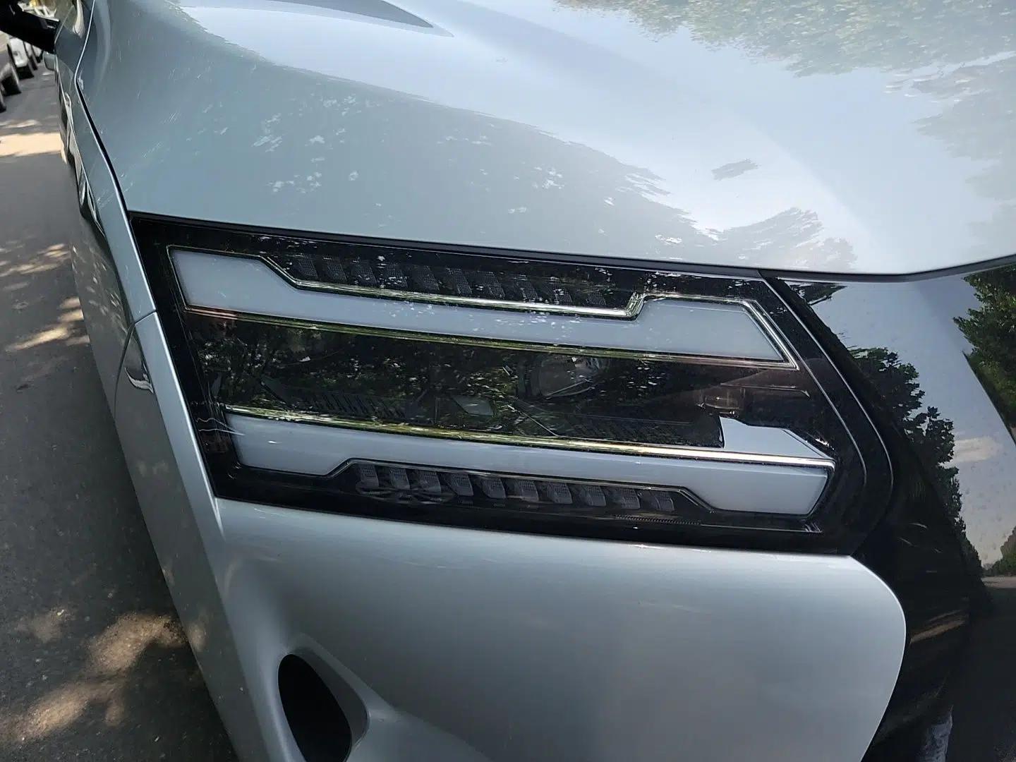 Wuling Starlight 730 2025 Model Plug-in Hybrid 125km Luxury Edition — миниатюра 7