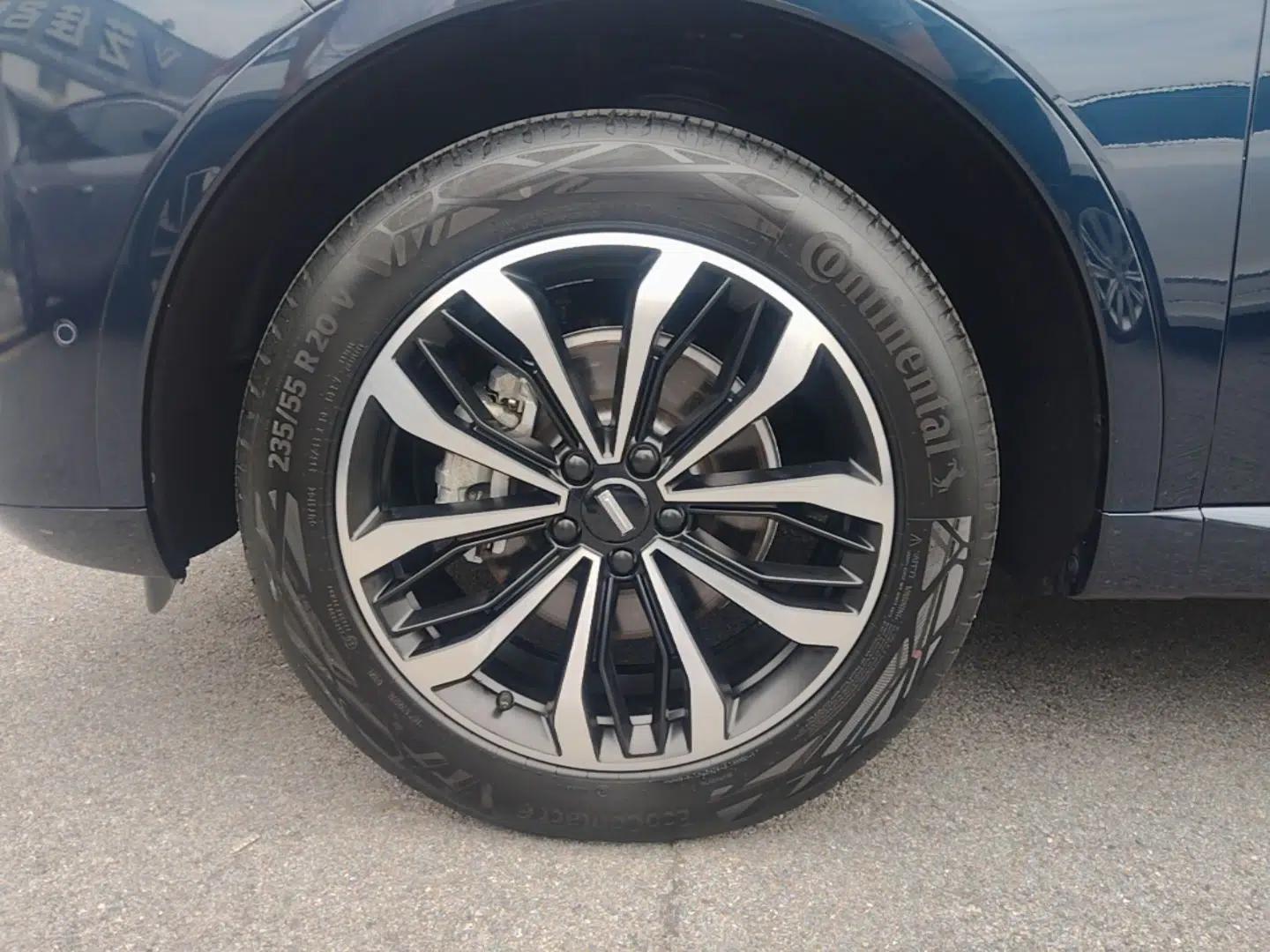 Wey Mocha 2021 2.0T Two-Wheel-Drive Premium Edition — миниатюра 15