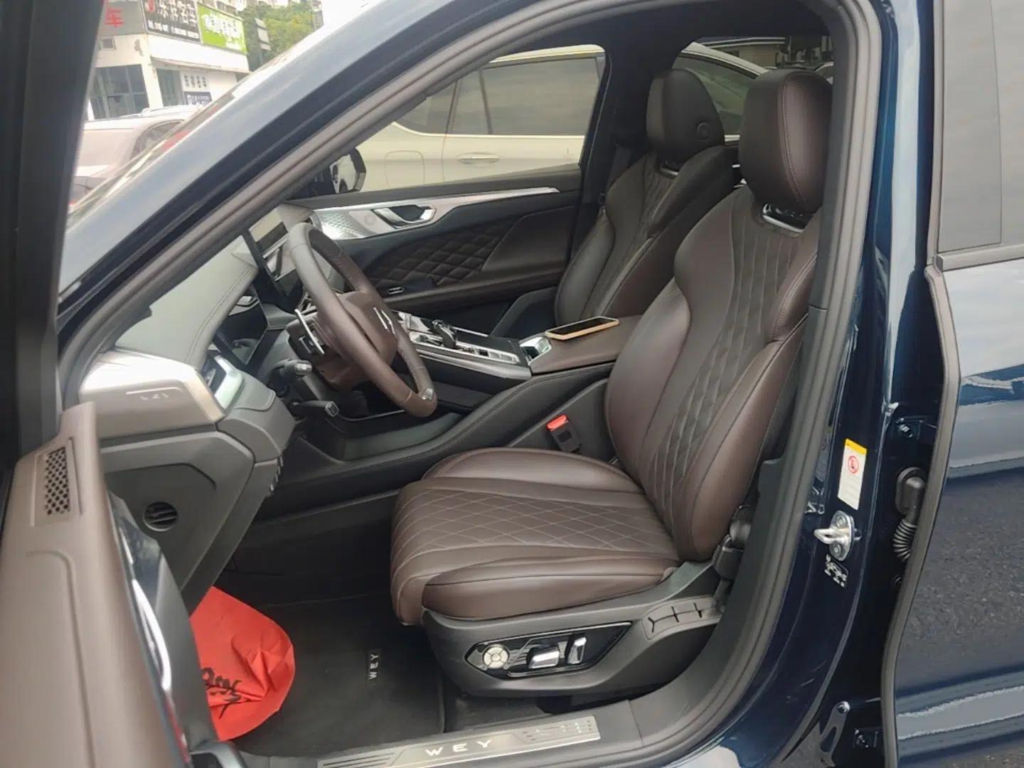 Wey Mocha 2021 2.0T Two-Wheel-Drive Premium Edition — миниатюра 22