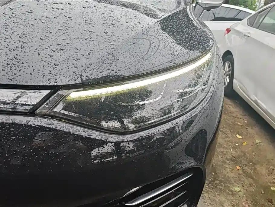 Denza X 2020 PHEV Classic Edition — миниатюра 5
