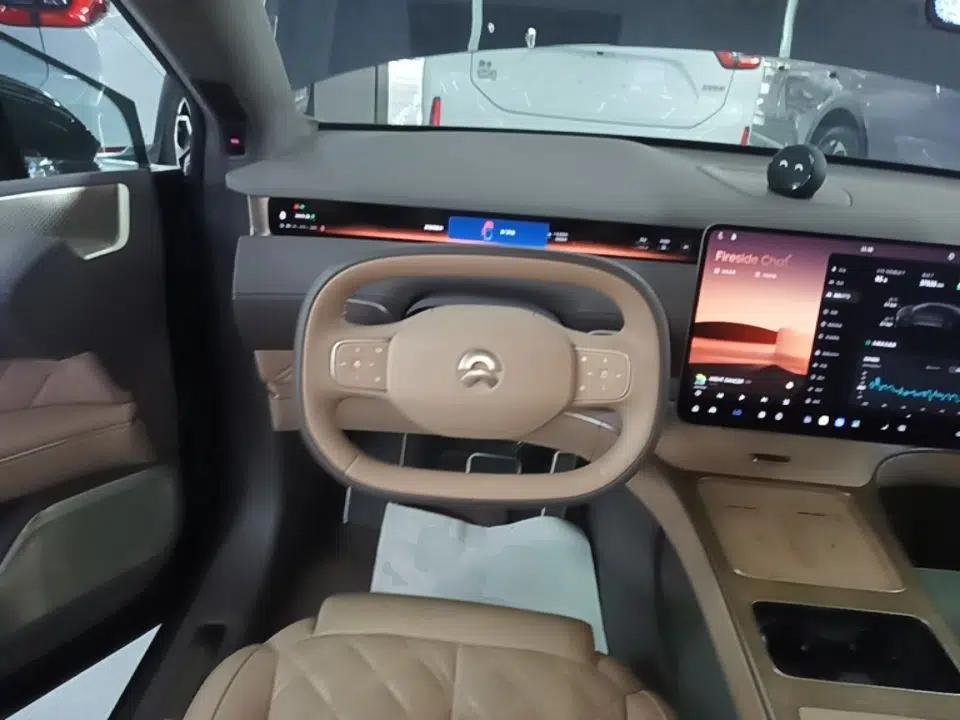 Nio ET9 2025 100kWh Signature Edition — миниатюра 18