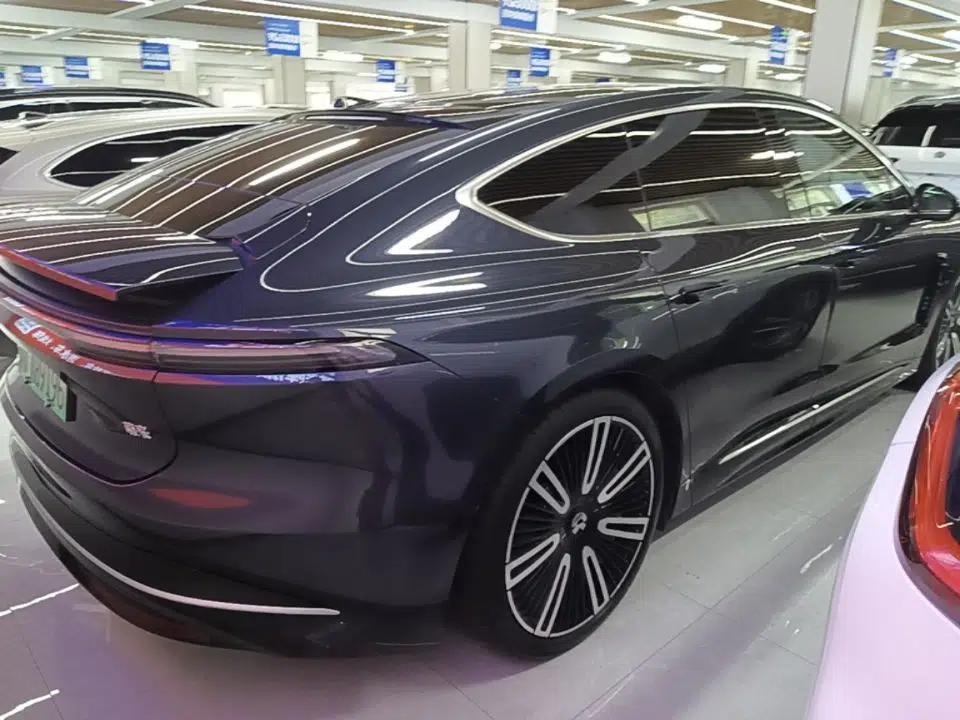Nio ET9 2025 100kWh Signature Edition — миниатюра 6