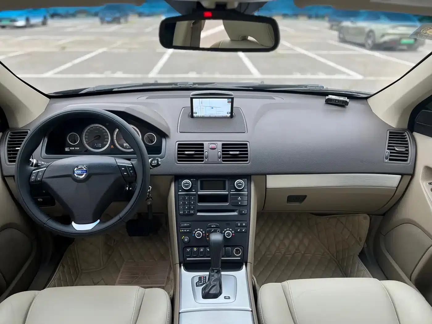 2014 XC Classic T5 Luxury Edition — миниатюра 18