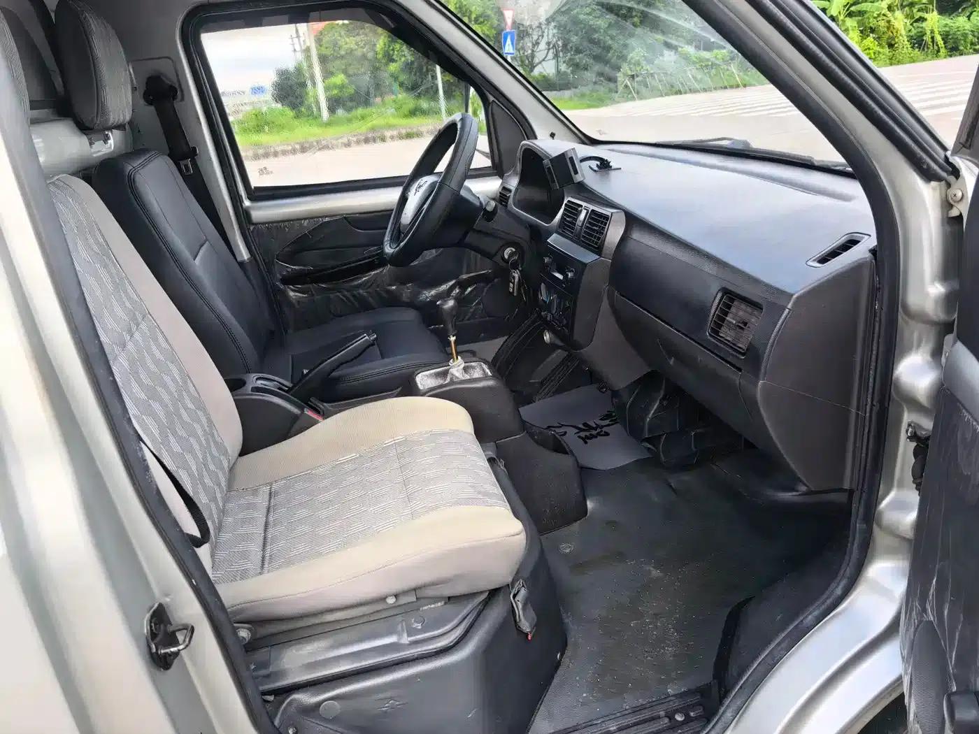 Wuling Rongguang Mini Truck 2017 1.5L Single Cab Basic Model L3C — миниатюра 9