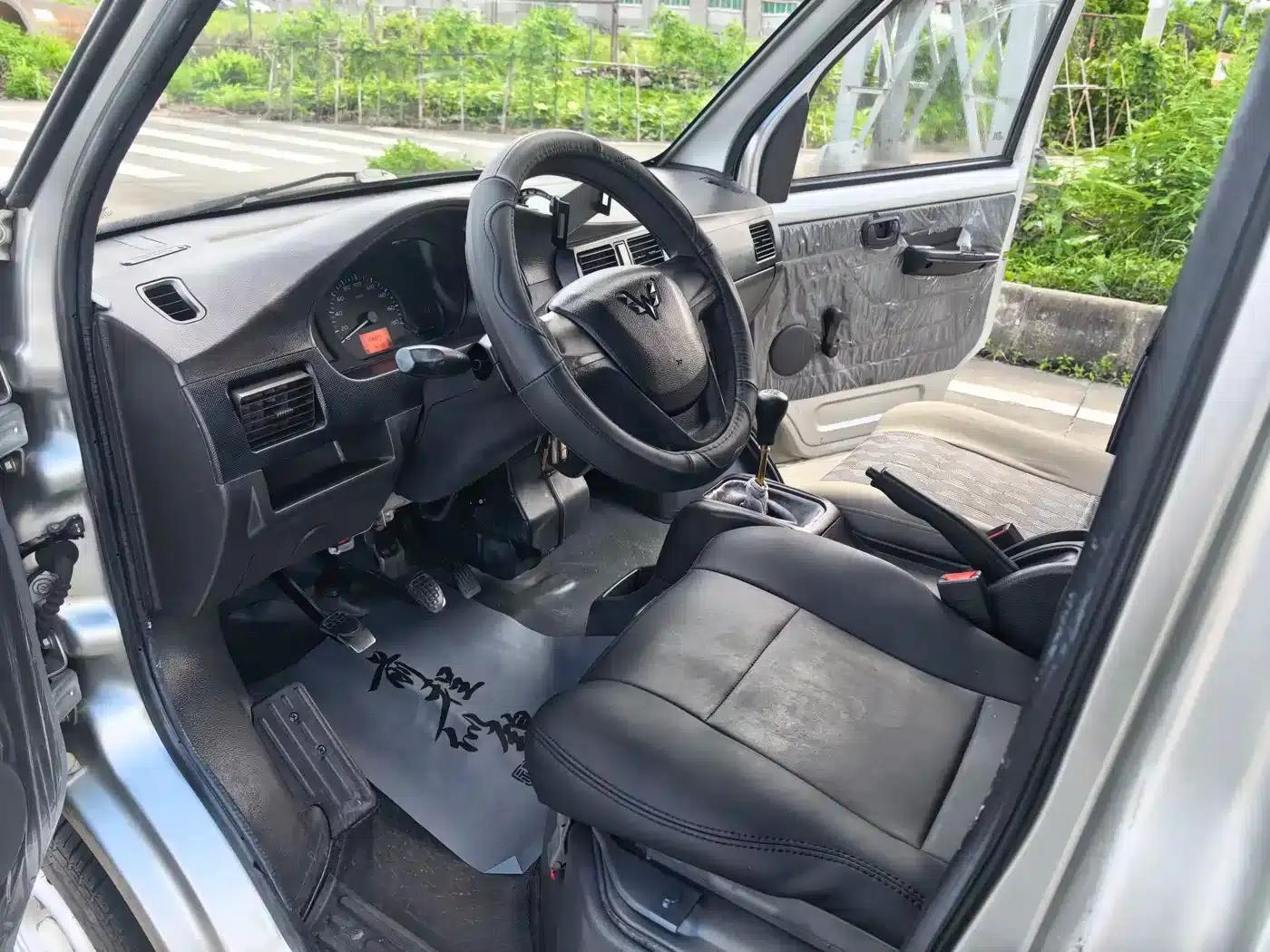 Wuling Rongguang Mini Truck 2017 1.5L Single Cab Basic Model L3C — миниатюра 10