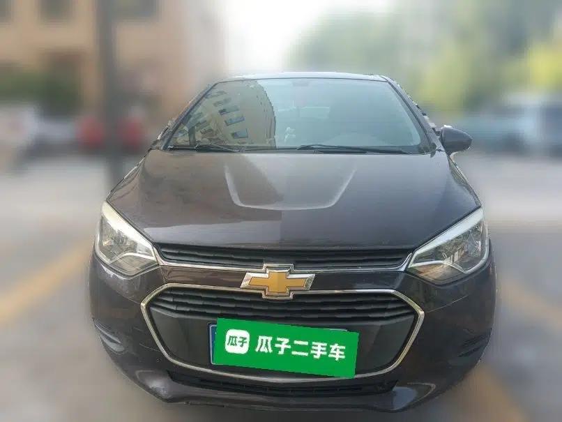 Chevrolet Lova RV 2016 1.5L Automatic Comfort Edition — миниатюра 2