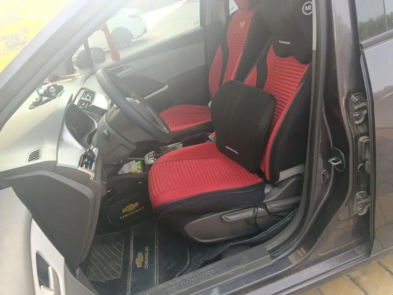 Chevrolet Lova RV 2016 1.5L Automatic Comfort Edition — миниатюра 15