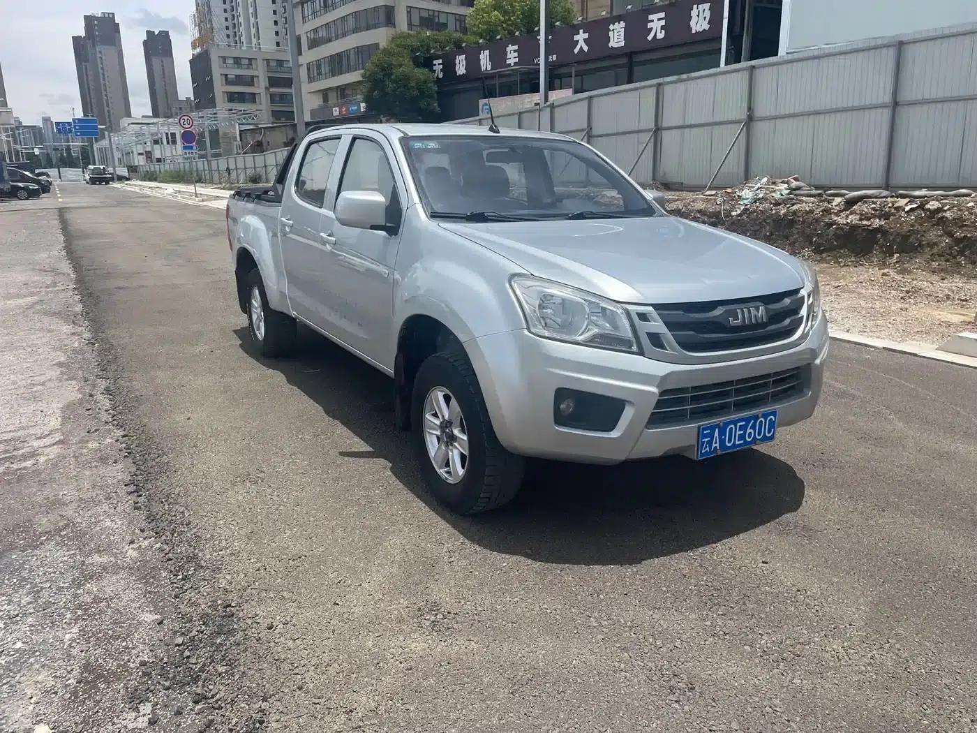 RE-MAX Ruimai 2020 2.8T Classic 2WD Diesel National VI Comfort Extended Edition JE493ZLQ6E — миниатюра 3
