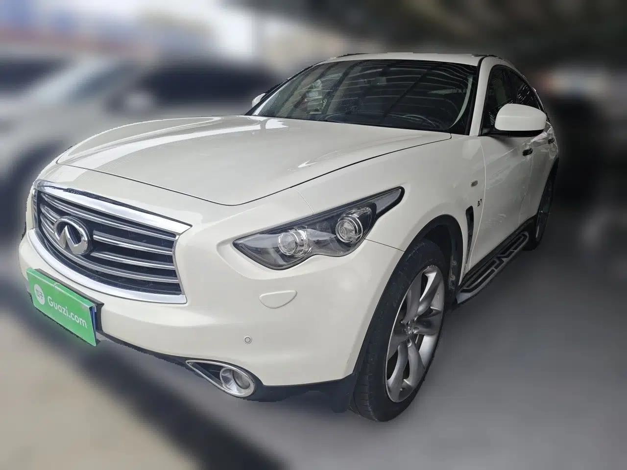 Infiniti QX70 2015 3.7L Shadow Edition — миниатюра 1