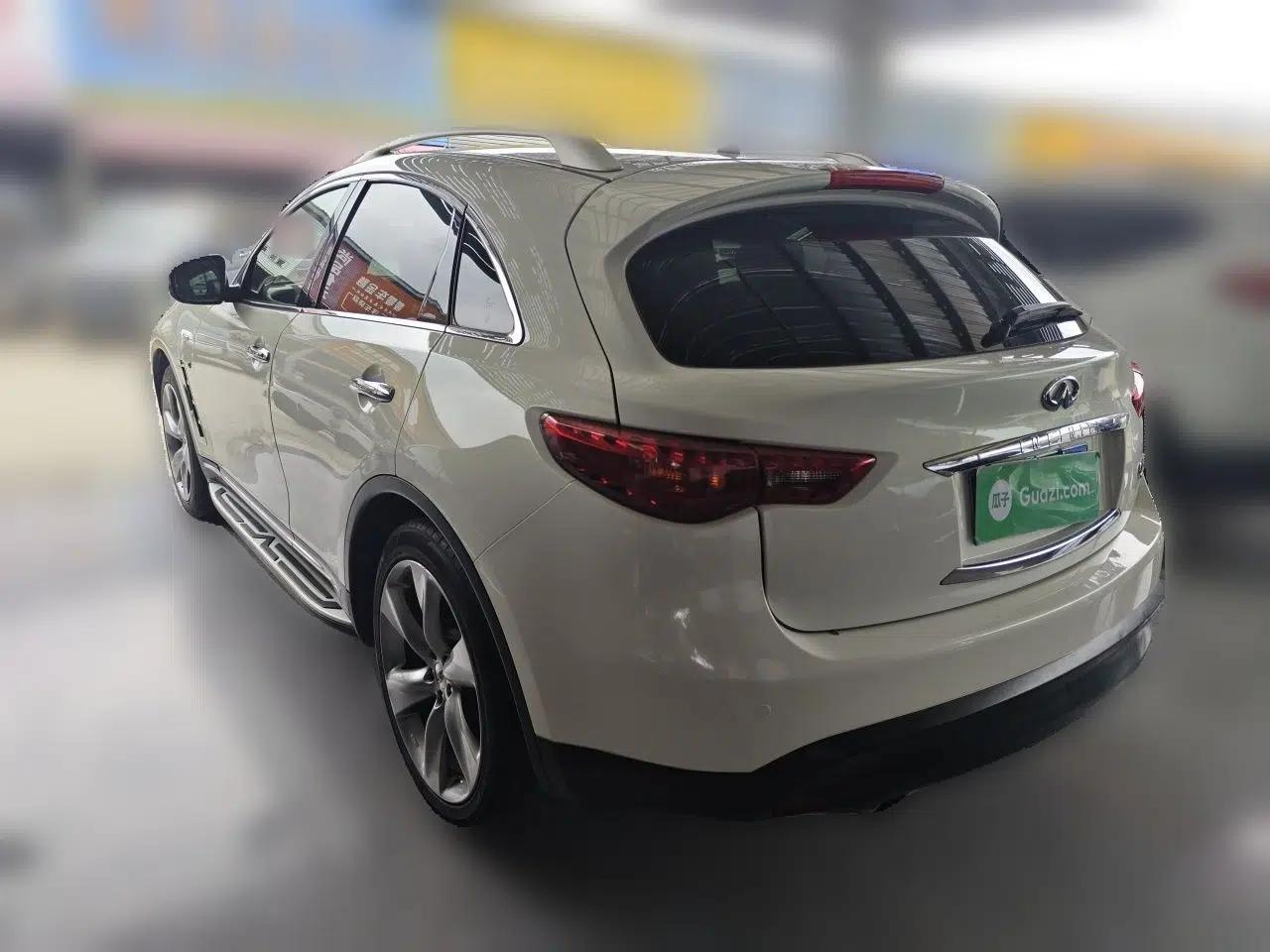 Infiniti QX70 2015 3.7L Shadow Edition — миниатюра 4