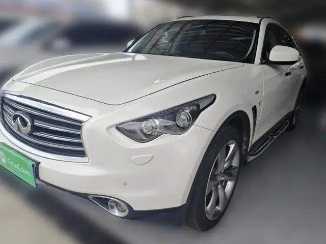 Infiniti QX70 2015 3.7L Shadow Edition