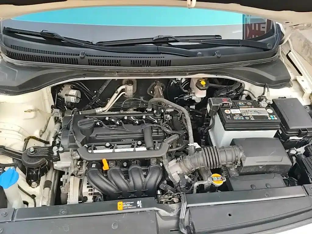 2016 Hyundai Verna 1.4L Manual GLS Cool Edition — миниатюра 20