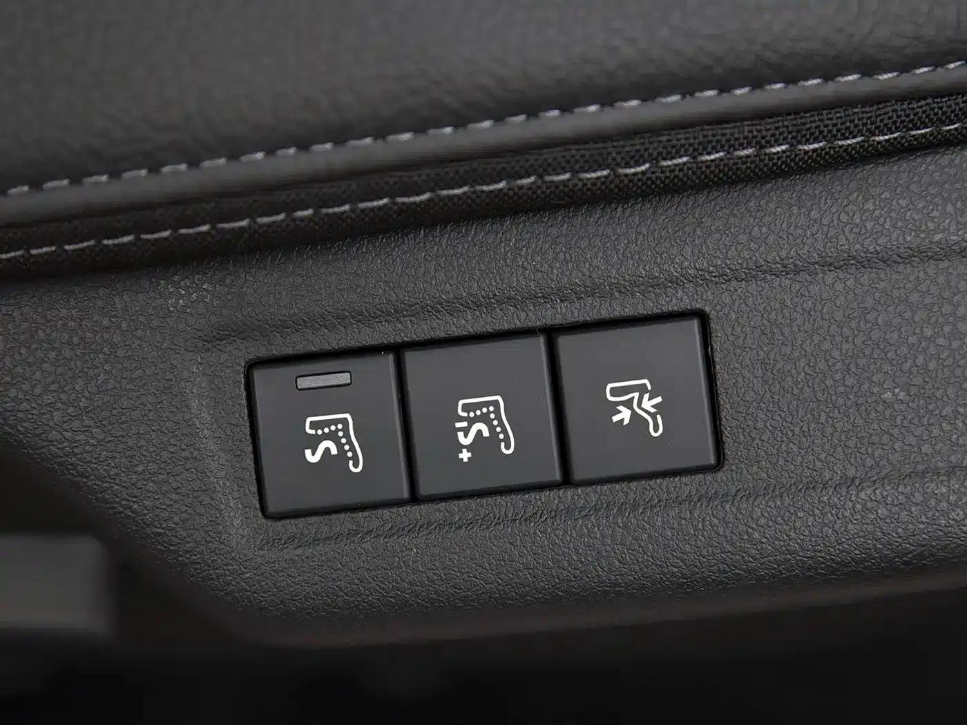 Citroën C6 2017 350THP Luxury — миниатюра 23
