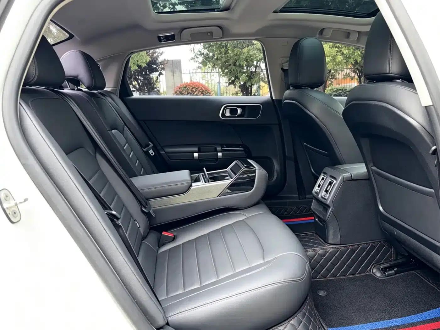 Citroën C6 2017 350THP Luxury — миниатюра 28