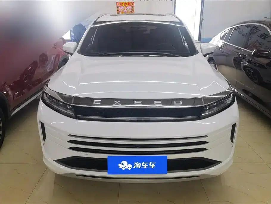 2022 Exeed Chasing Wind Versailles Edition 1.6T DCT Wind Chasing Edition — миниатюра 2