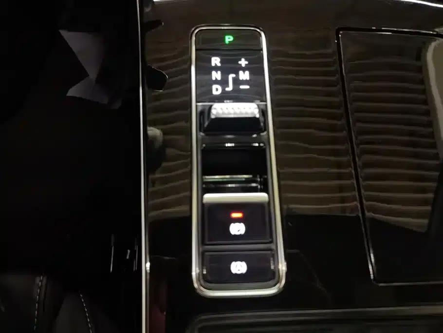 2022 Exeed Chasing Wind Versailles Edition 1.6T DCT Wind Chasing Edition — миниатюра 16