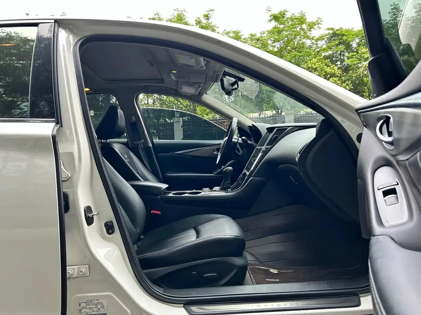 Infiniti Q50 2014 3.7L Comfort Edition — миниатюра 7