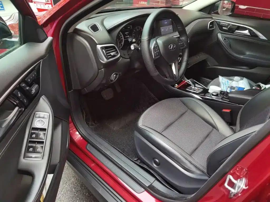 Infiniti QX30 2018 1.6T 2WD Sport Edition — миниатюра 13