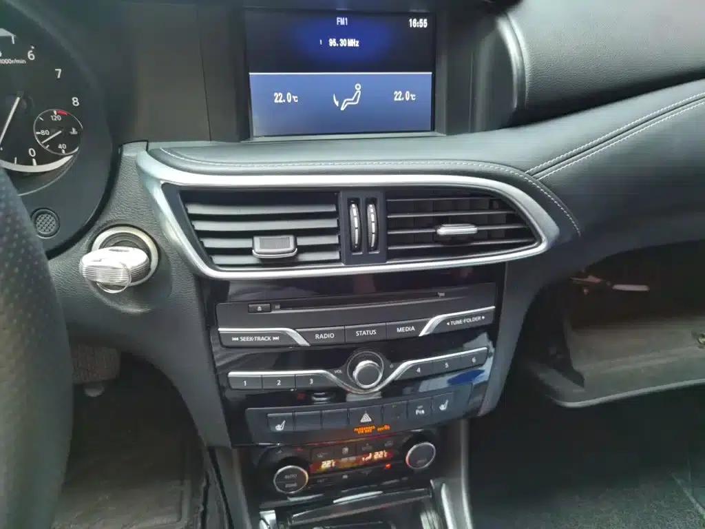Infiniti QX30 2018 1.6T 2WD Sport Edition — миниатюра 10
