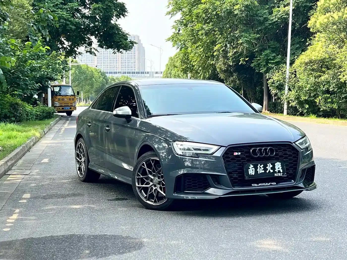 Audi S3 2017 Facelift S3 2.0T Limousine — миниатюра 4